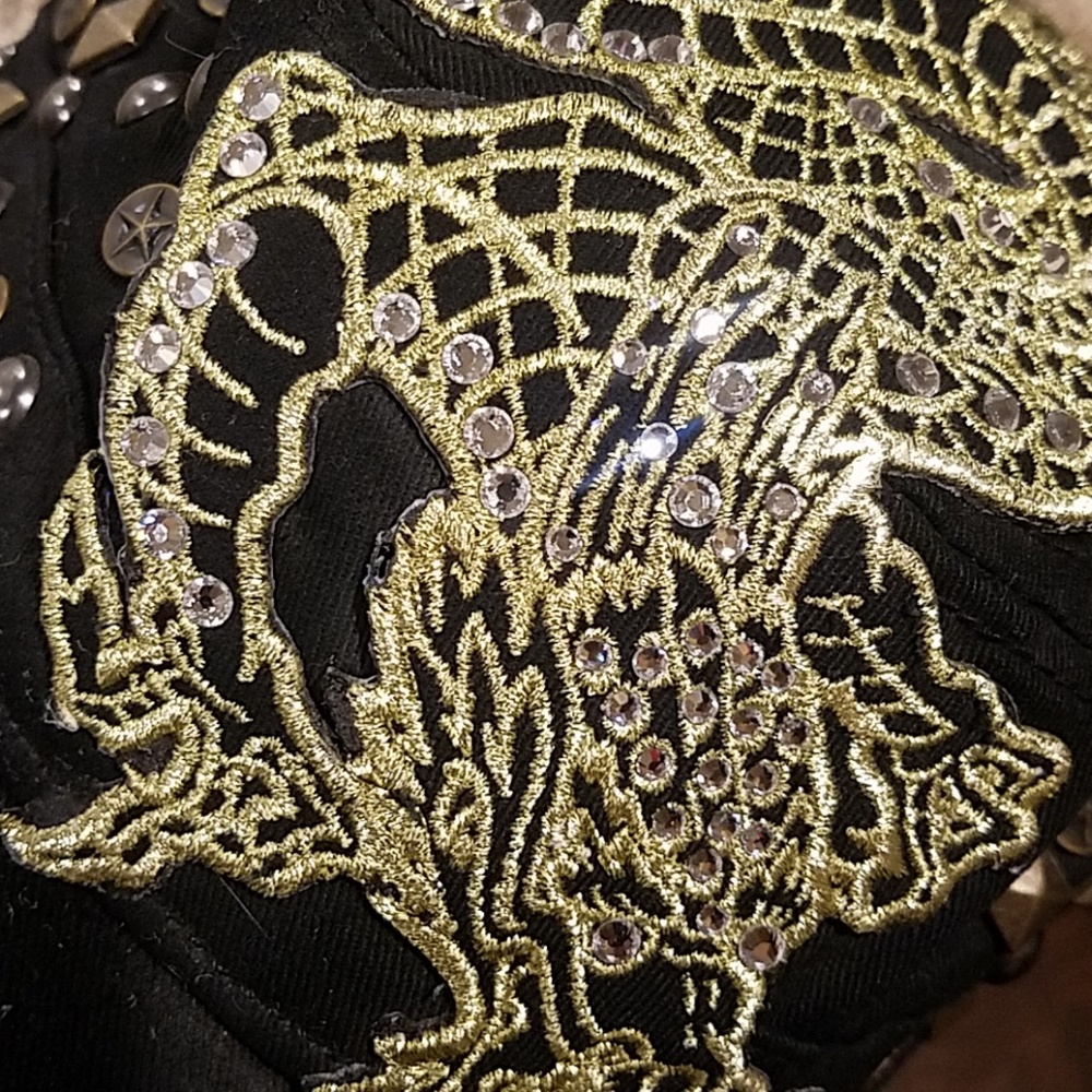 Hat - Picture 7 of 7
